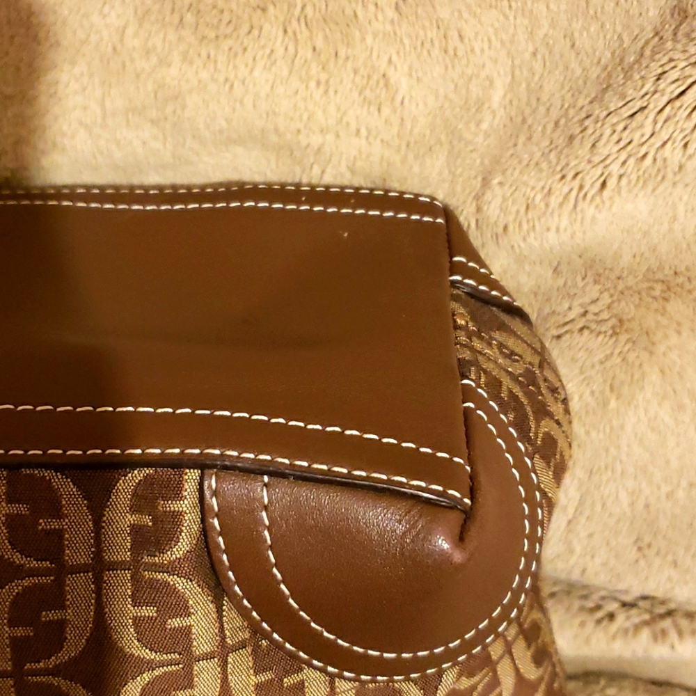 Fossil Purse - Picture 5 of 11